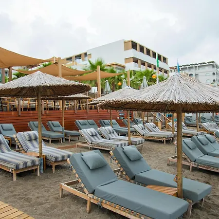 Akasha Beach Hotel & Spa-2